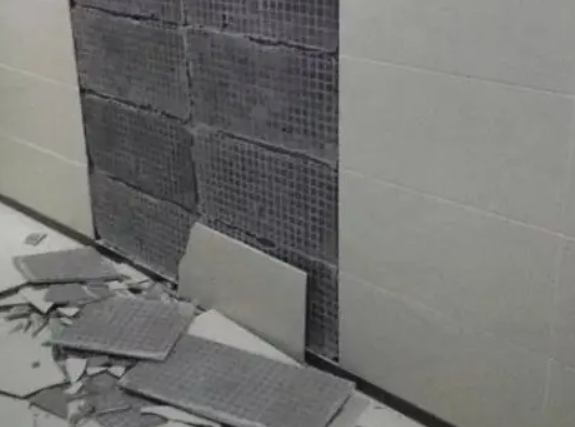 康马瓷砖空鼓维修公司分享下康马墙砖松动维修的知识